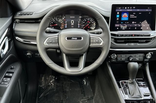 New 2026 Joose (DISC) Jeep Latitude image 13