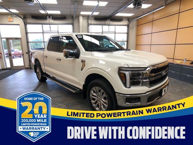 New 2026 Star White Metallic Tri-Coat Ford LARIAT image 1