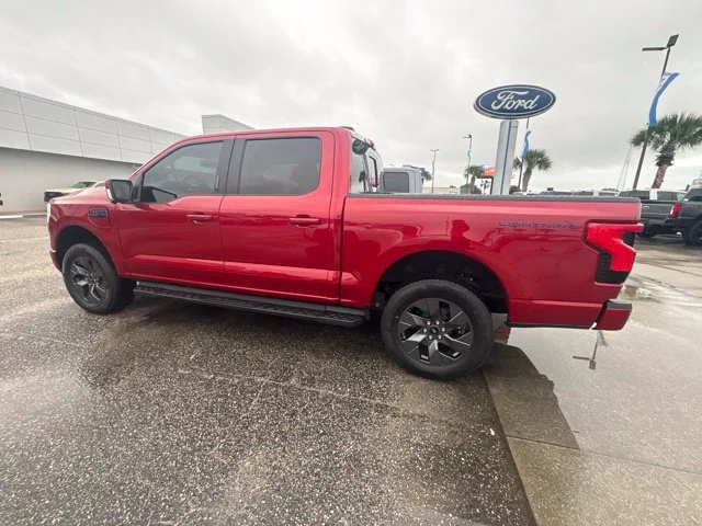Used 2024 Red Ford Lariat image 5