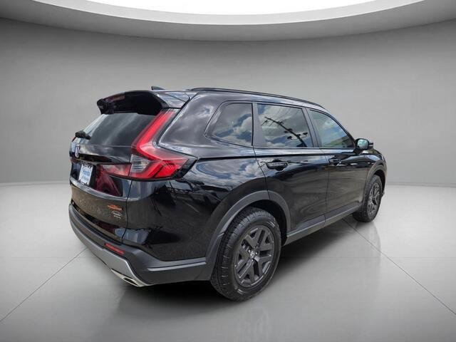 Used 2026 Crystal Black Pearl Honda TrailSport image 5