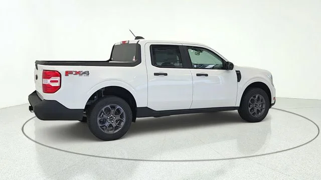 New 2026 White Ford XLT image 8
