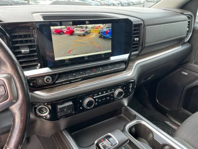 Used 2022 White Chevrolet LT Trail Boss image 23