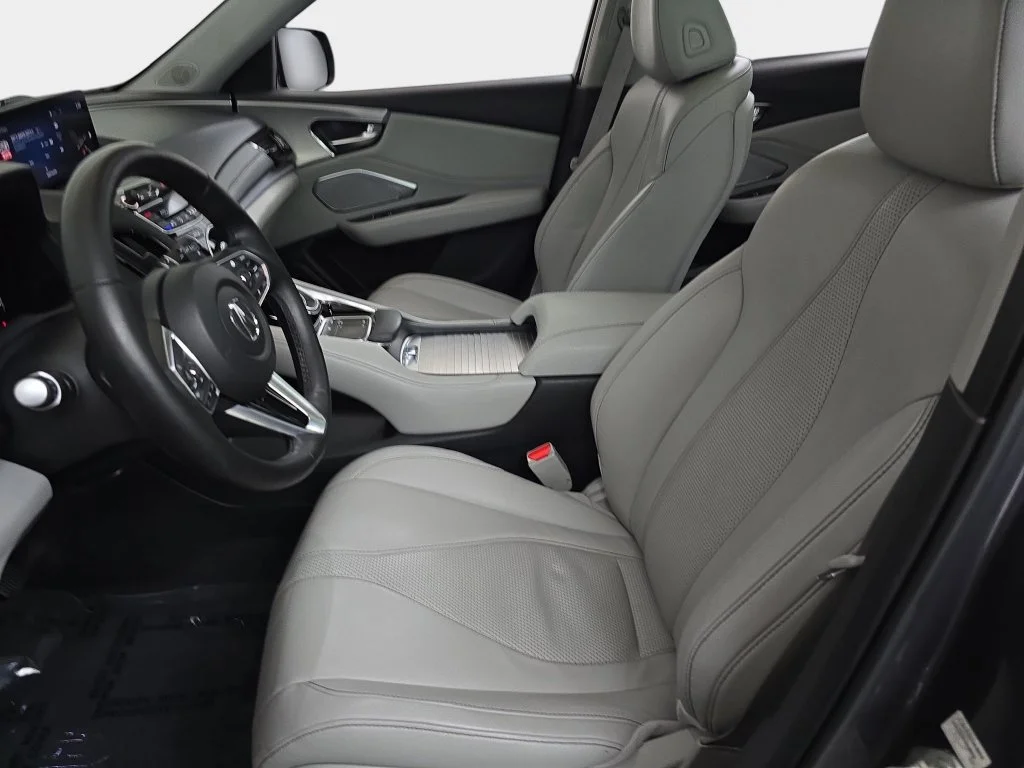 Used 2021  Acura Technology Package image 17
