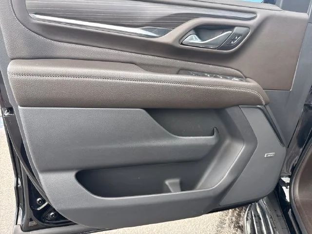 Used 2023 ONYX BLACK GMC Denali image 12