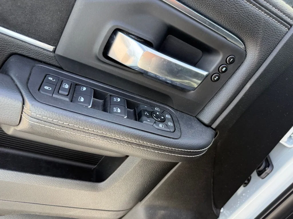 Used 2026 White Ram Laramie image 6