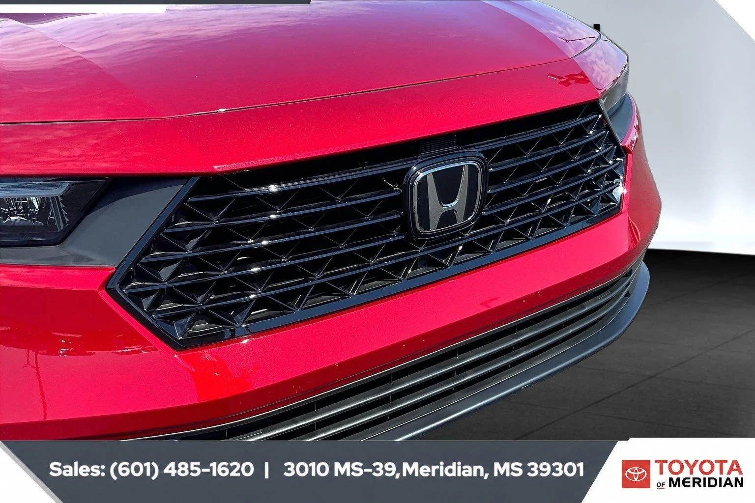 Used 2025 Radiant Red Metallic Honda Sport image 21