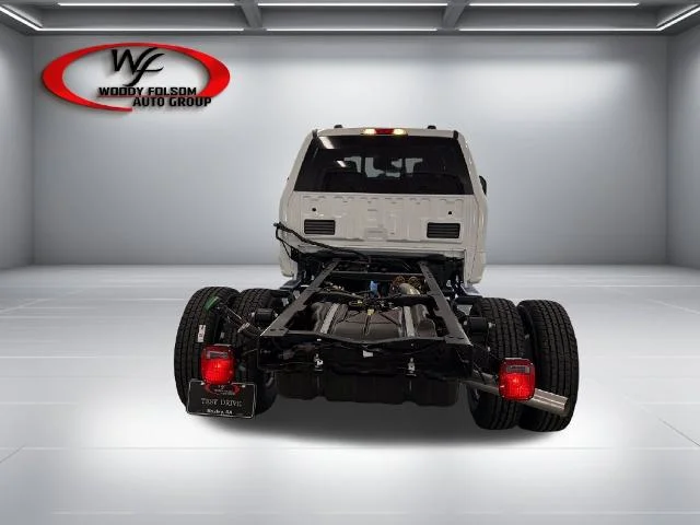 New 2027 Oxford White Ford F-350® XL image 23