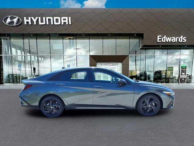 New 2026 Gray Hyundai SEL Sport image 6