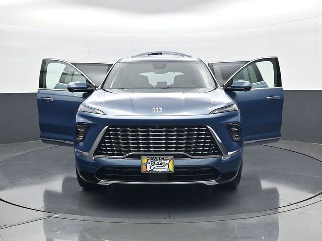 New 2026 Ocean Blue Metallic Buick Avenir image 32