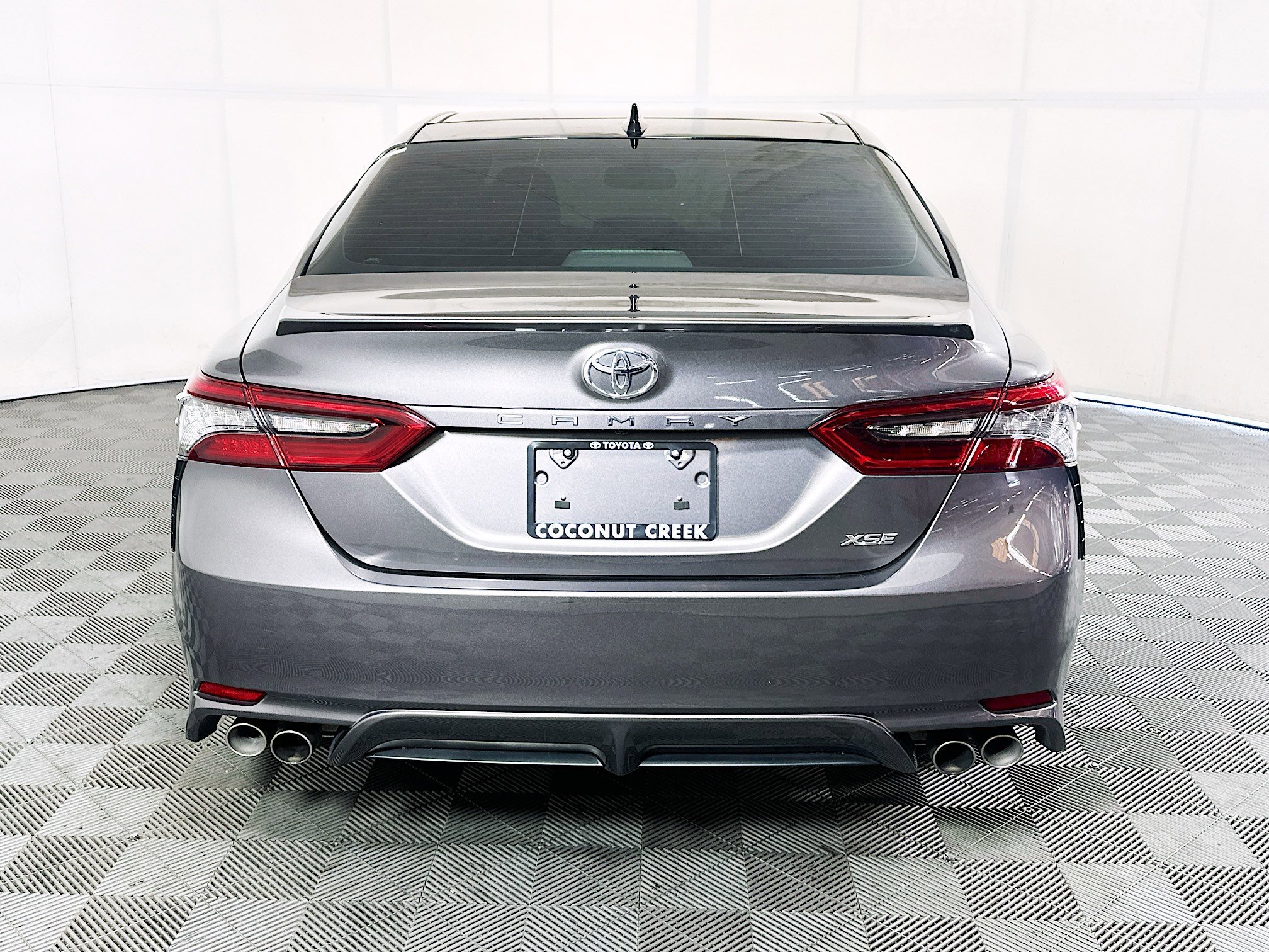 Used 2023 Predawn Gray Mica Toyota XSE image 4