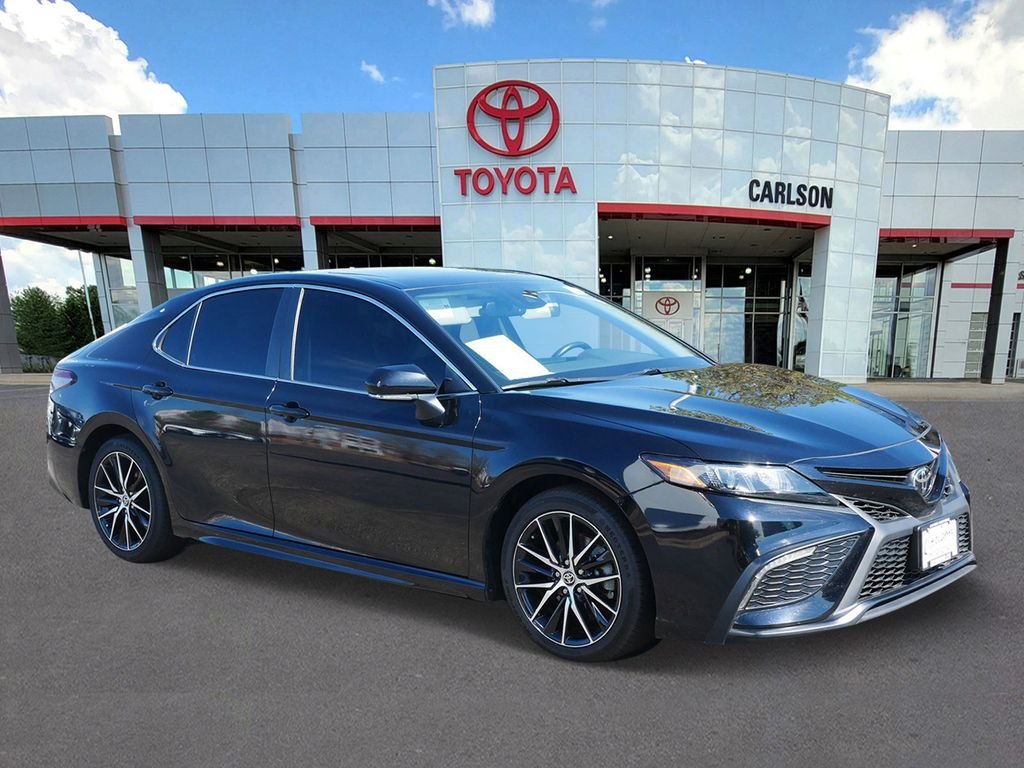 Used 2023 Toyota Camry SE with VIN 4T1T11AK1PU768617 for sale in Minneapolis, Minnesota