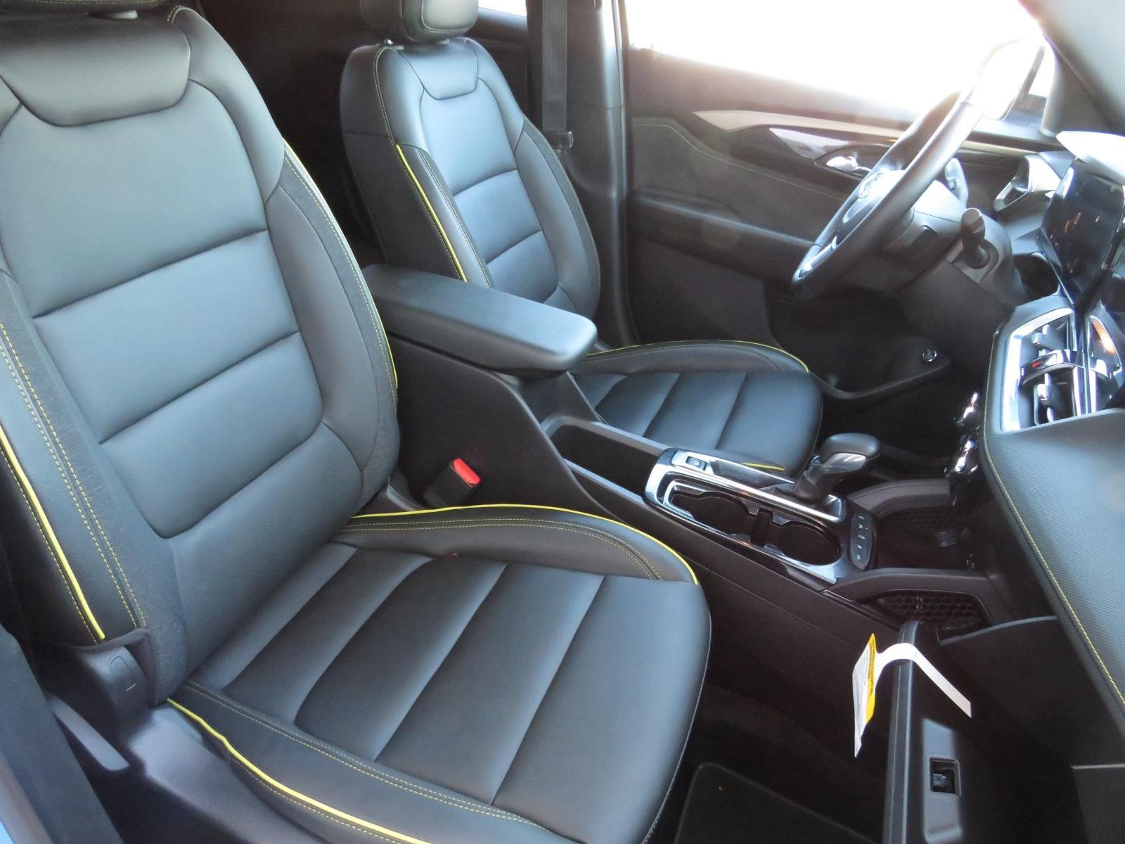 Used 2024 Fountain Blue Chevrolet ACTIV image 29