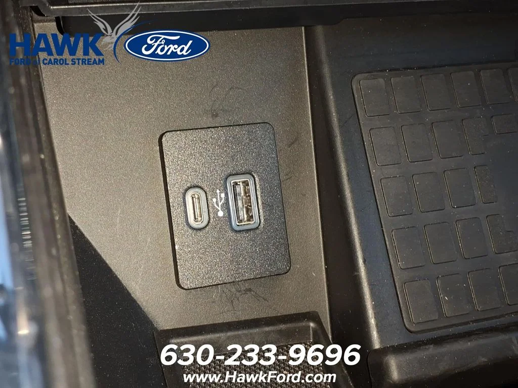 Certified Used 2022 Black Metallic Ford Lariat image 13