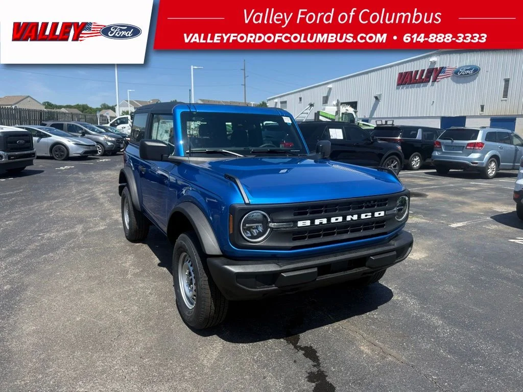 2026 Ford Bronco Base 4x4's photo