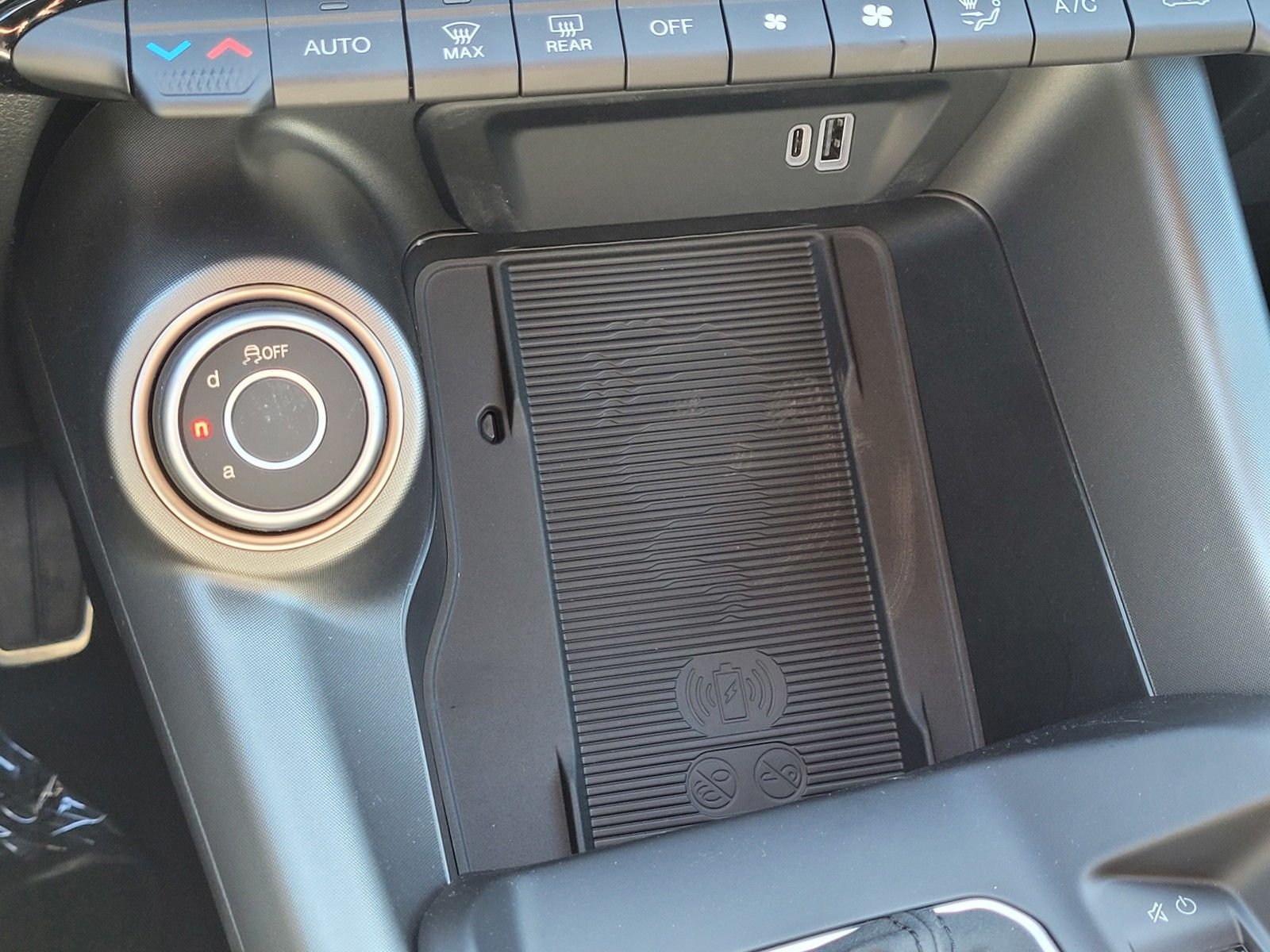 2025 Alfa Romeo Tonale Base - Photo 21