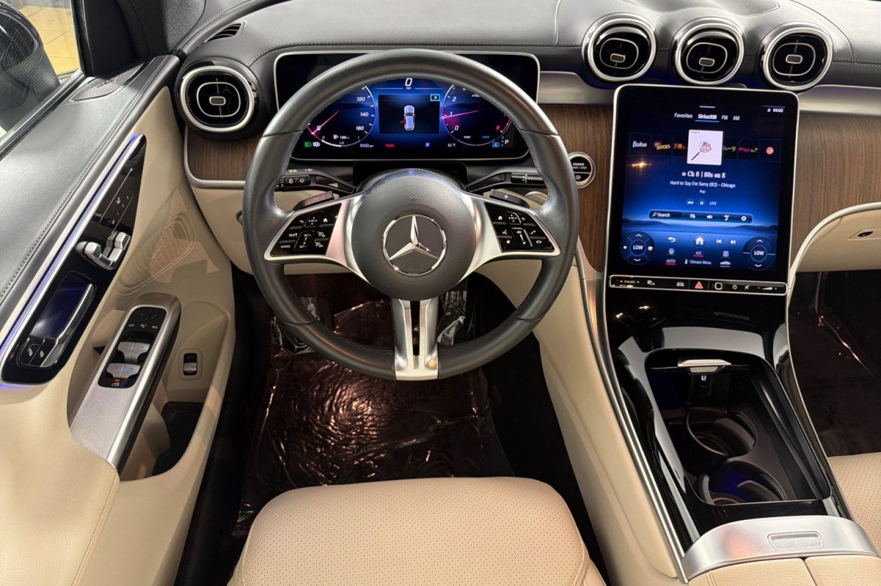 Certified Used 2024 Black Mercedes-Benz GLC 300 image 13