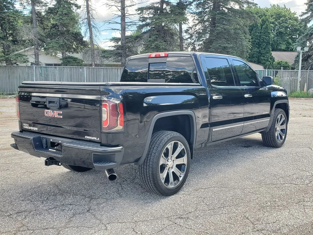 Used 2018 Black GMC Denali image 3