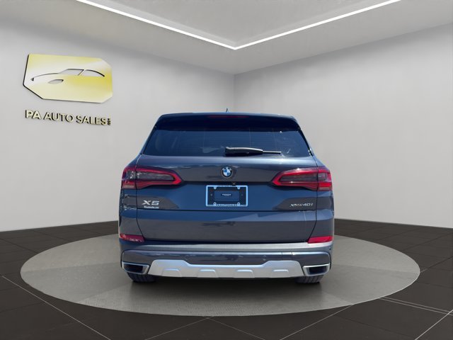 Used 2020 Arctic Gray Metallic BMW xDrive40i image 6