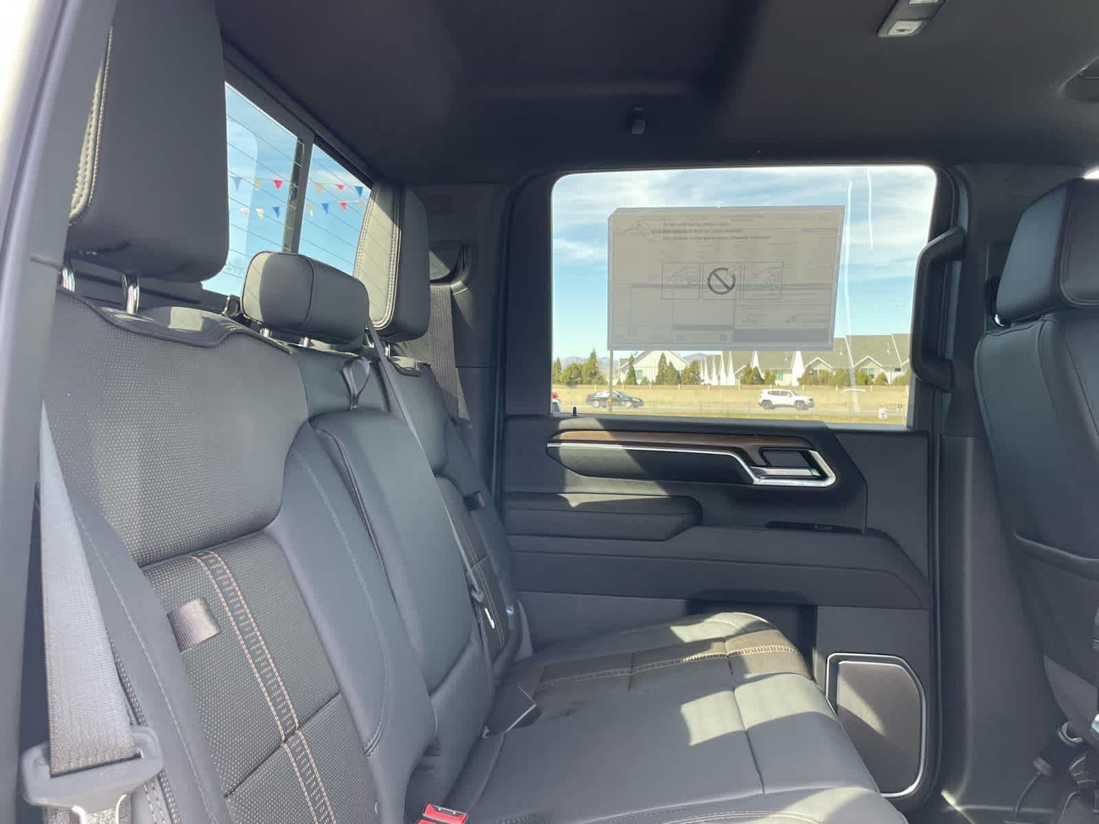 2026 Chevrolet Silverado 3500 HD High Country - Photo 41