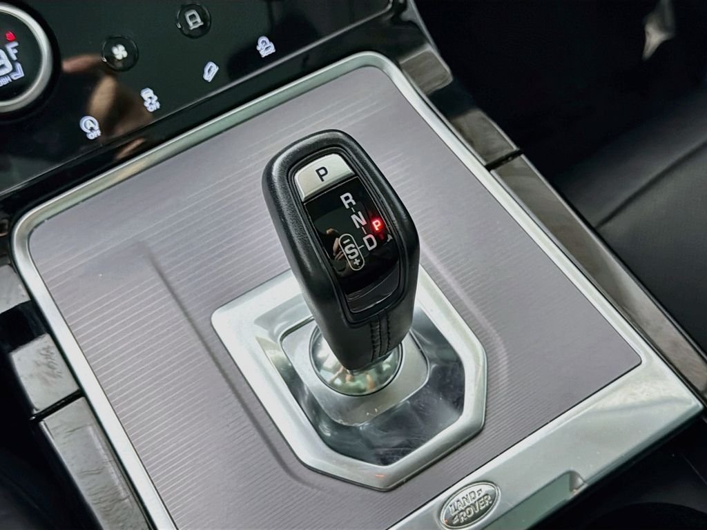Certified Used 2023 Gray Land Rover SE image 17