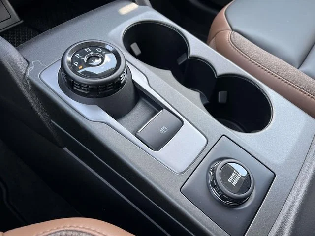 New 2026 Carbonized Gray Metallic Ford Outer Banks image 19