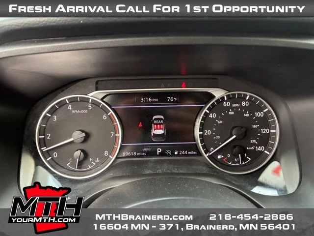 Used 2024 White Nissan S image 13