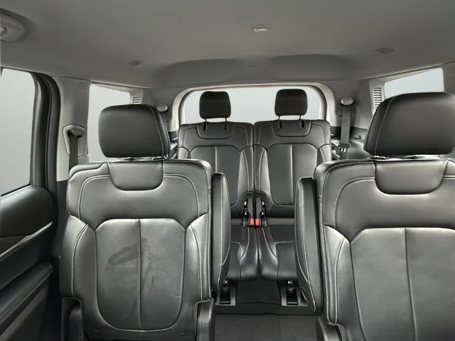Used 2021 White Jeep Limited image 32