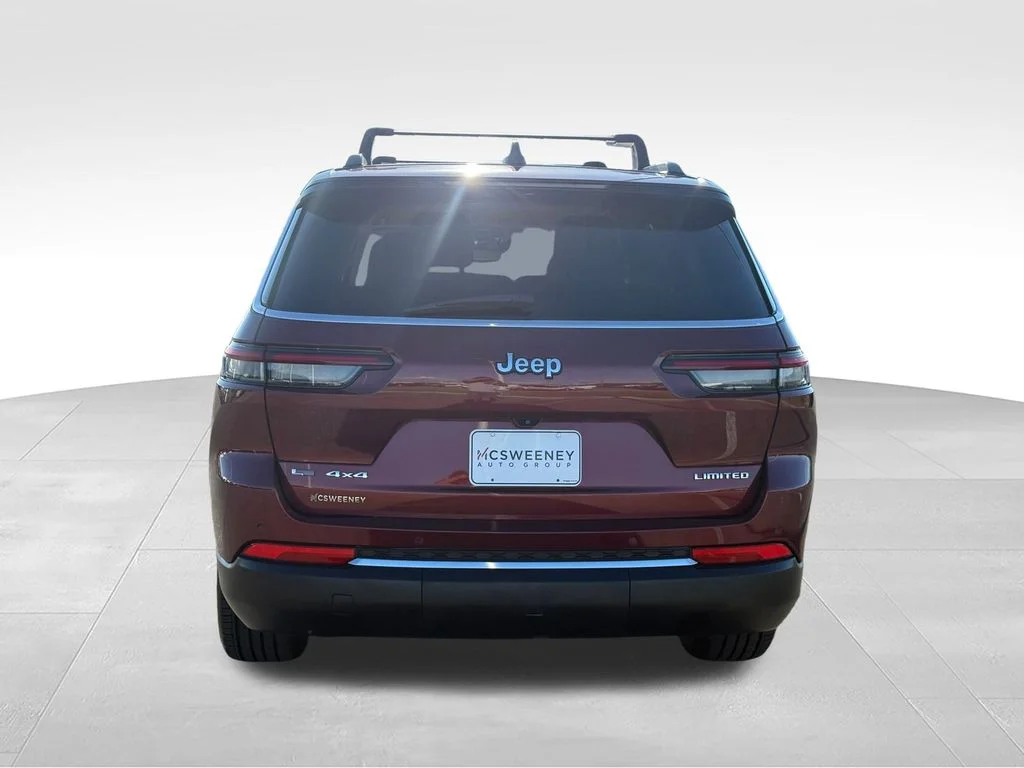 Used 2022 Red Jeep Limited image 26