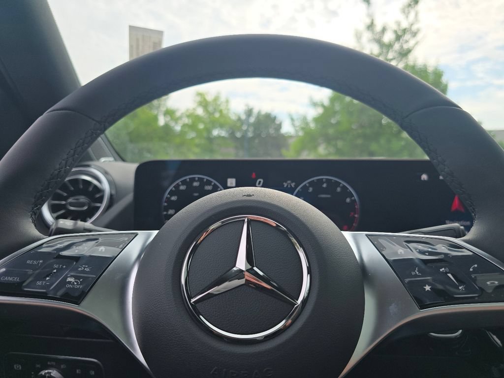 New 2026 Night Black Mercedes-Benz GLA 250 image 66