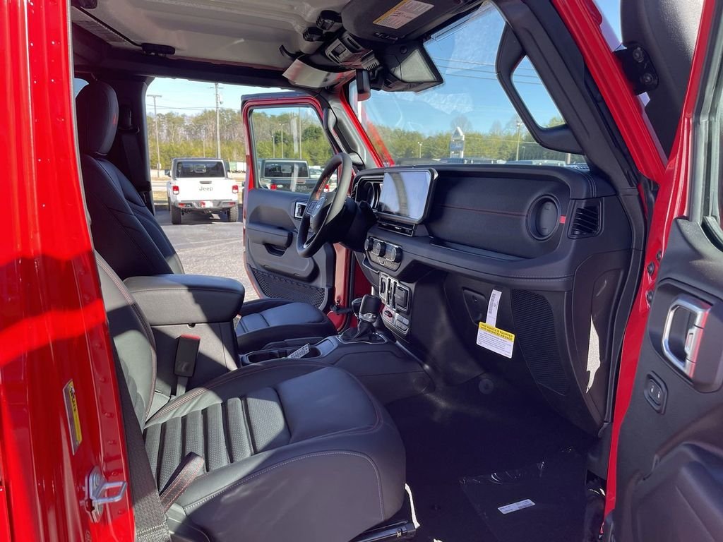 New 2024 Firecracker Red Clear-Coat Exterior Paint Jeep Rubicon image 24
