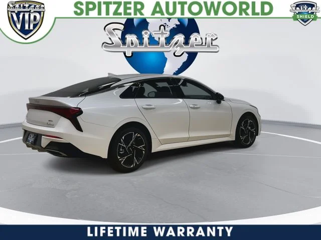 New 2026  Kia GT-Line image 9