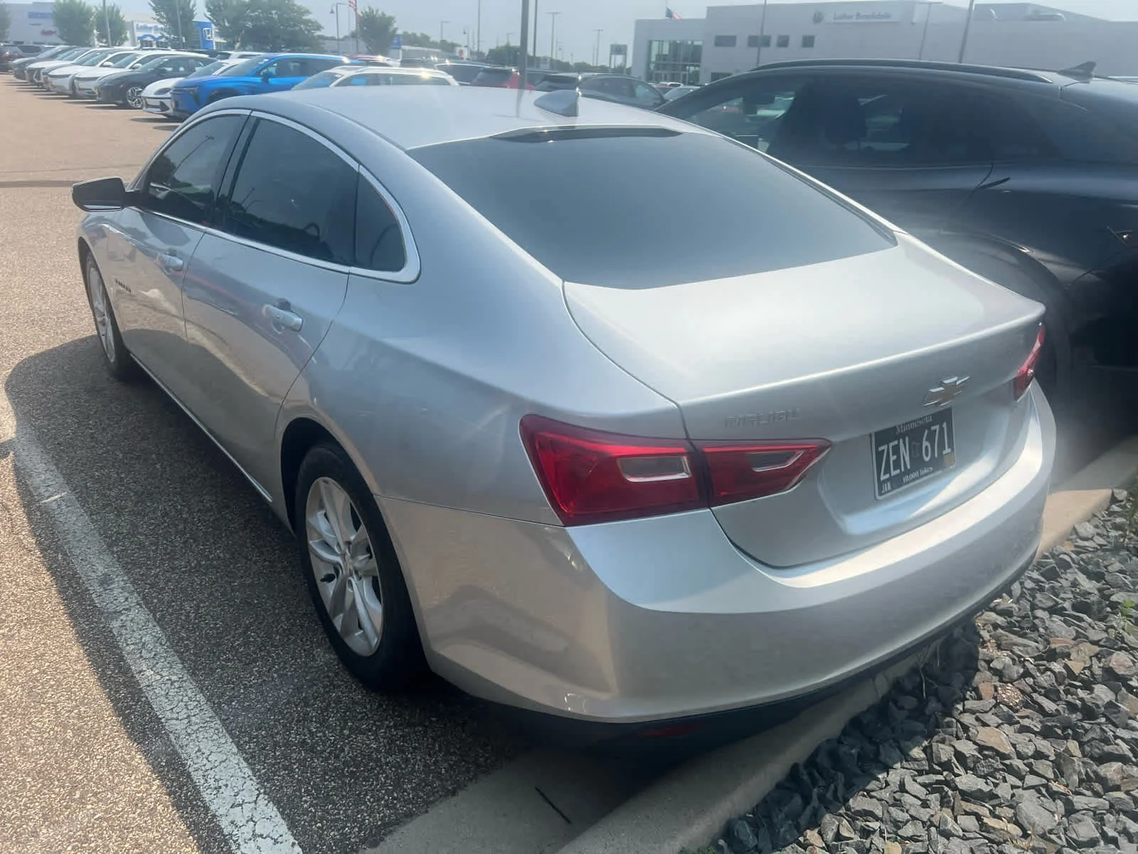 Used 2017 Silver Ice Metallic Chevrolet LT image 4