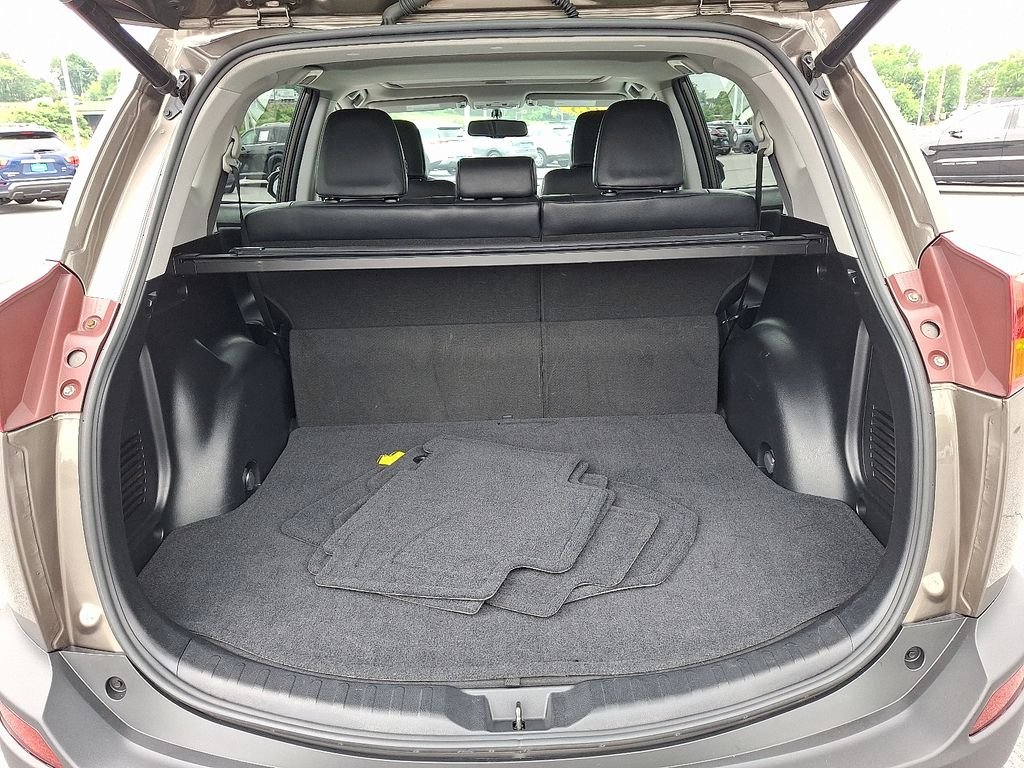 Used 2015 Brown Toyota Limited image 28