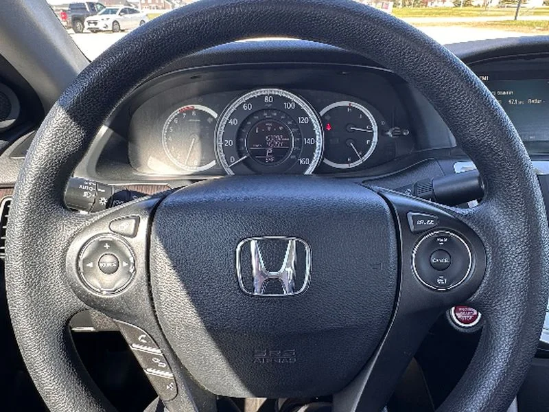 Used 2015  Honda EX image 14