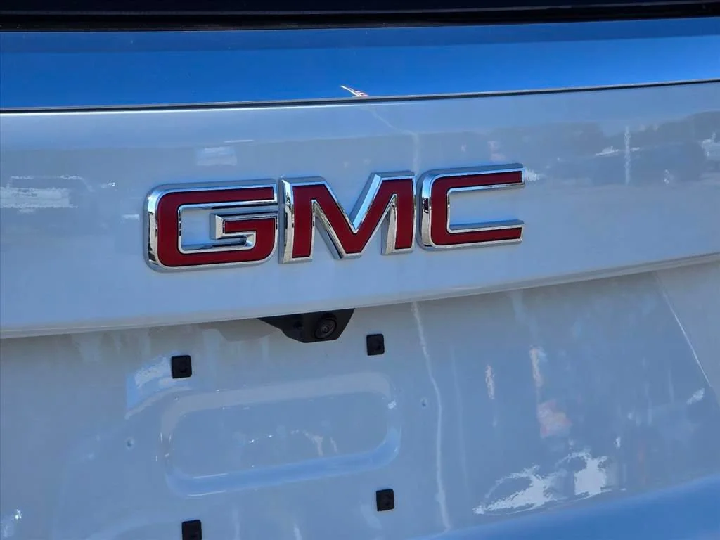 New 2026 Summit White GMC Elevation image 14