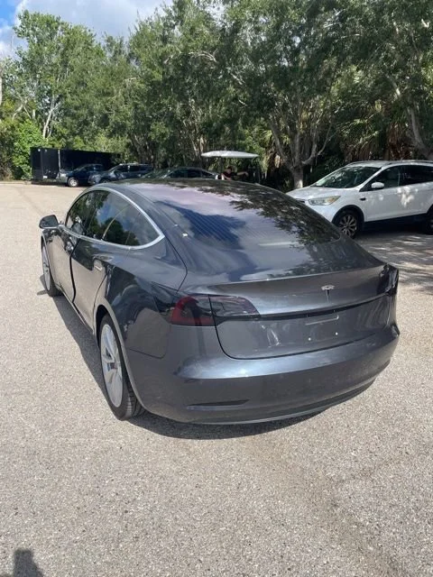 2018 Tesla Model 3 Long Range's photo
