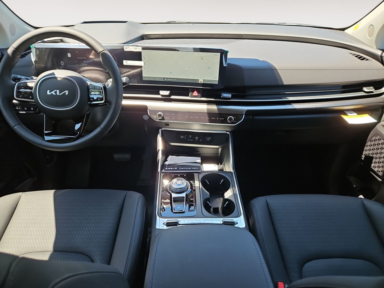 New 2026 Snow White Pearl Kia SX Prestige image 10