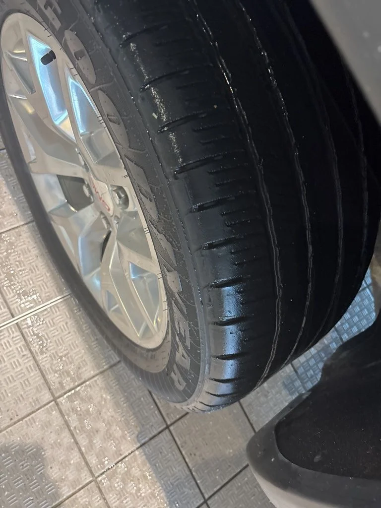 Used 2018 Red GMC SLT image 37