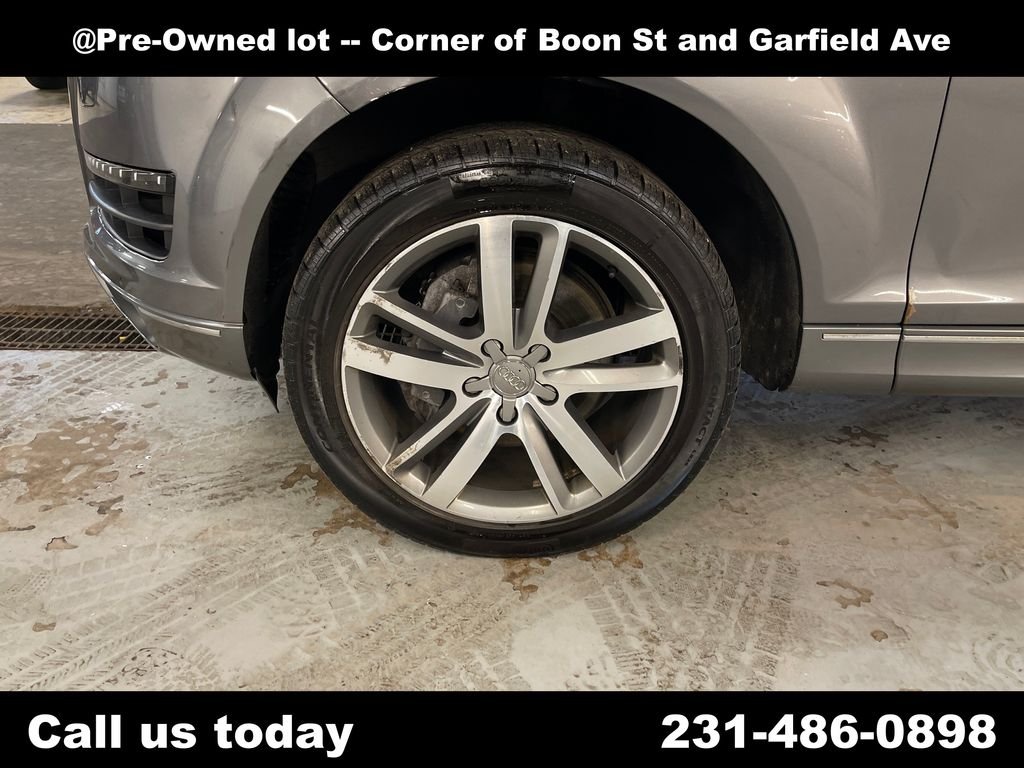 Used 2013  Audi  image 10