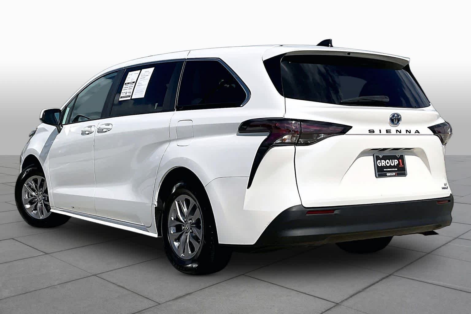 Used 2024 Ice Cap Toyota LE image 12