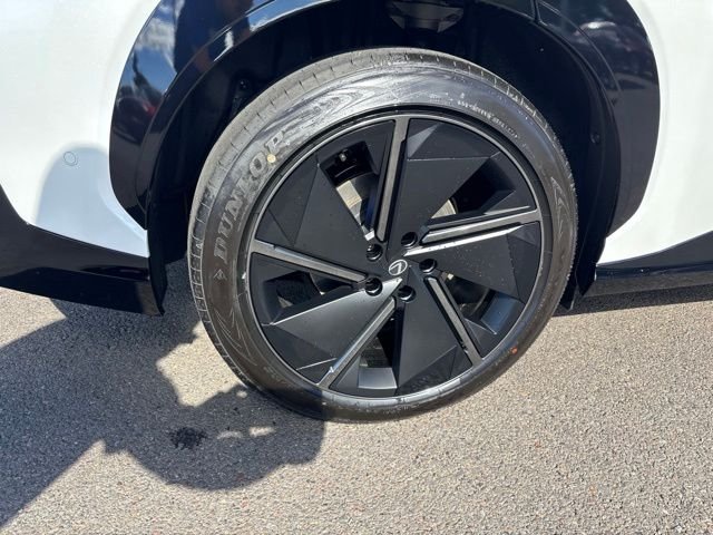 2026 Lexus RZ F SPORT - Photo 13