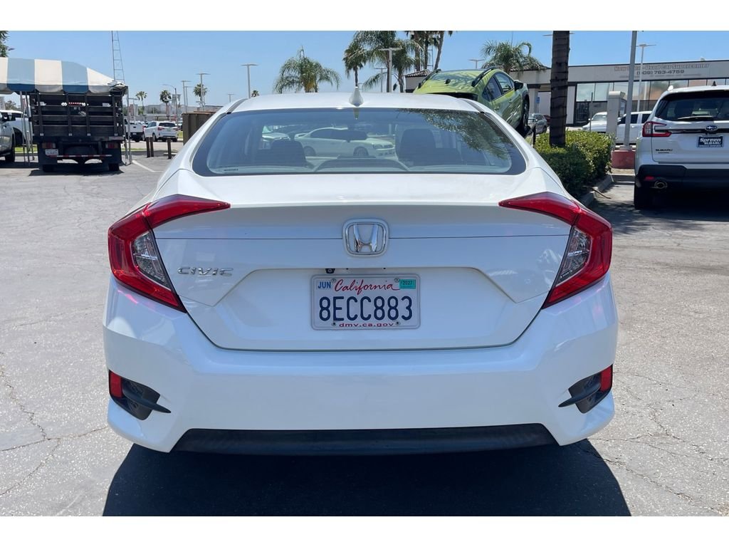 Used 2018 White Orchid Pearl Honda EX image 4
