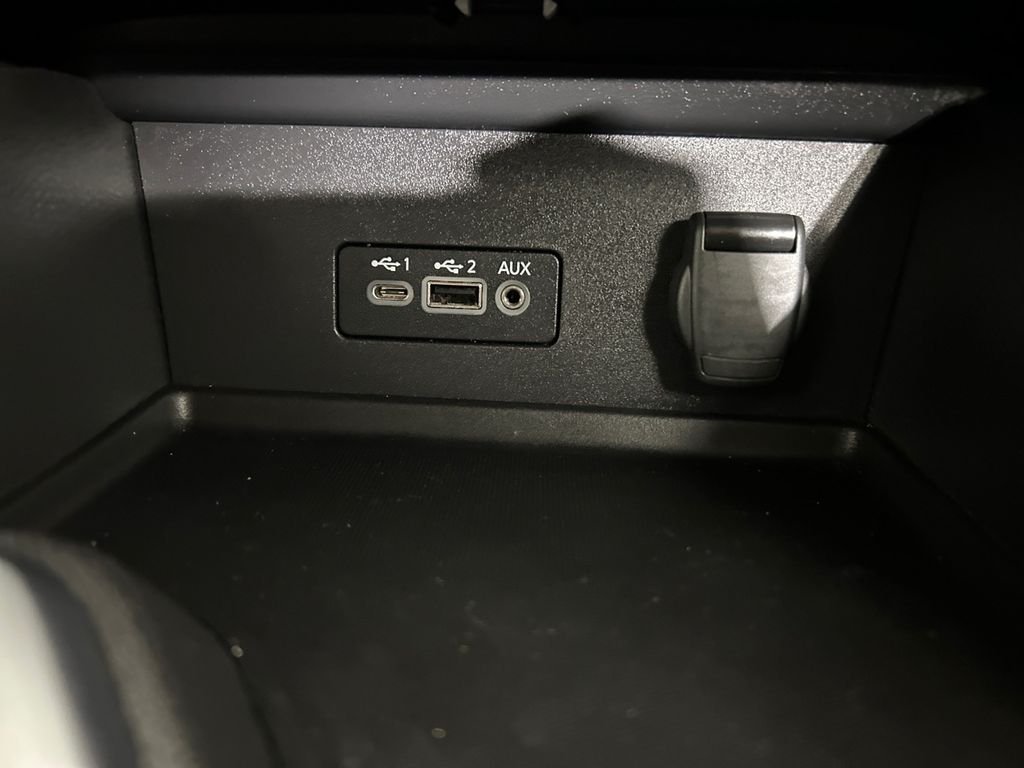 Used 2022 Black Nissan SV image 30
