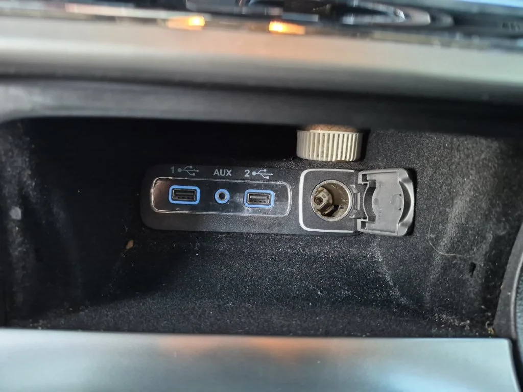 Used 2021 Gray Jeep Laredo X image 30