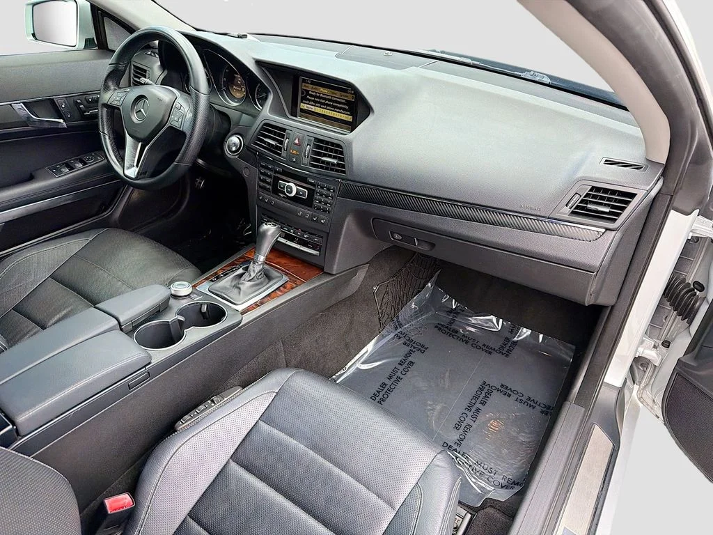 Used 2012  Mercedes-Benz E 350 image 12