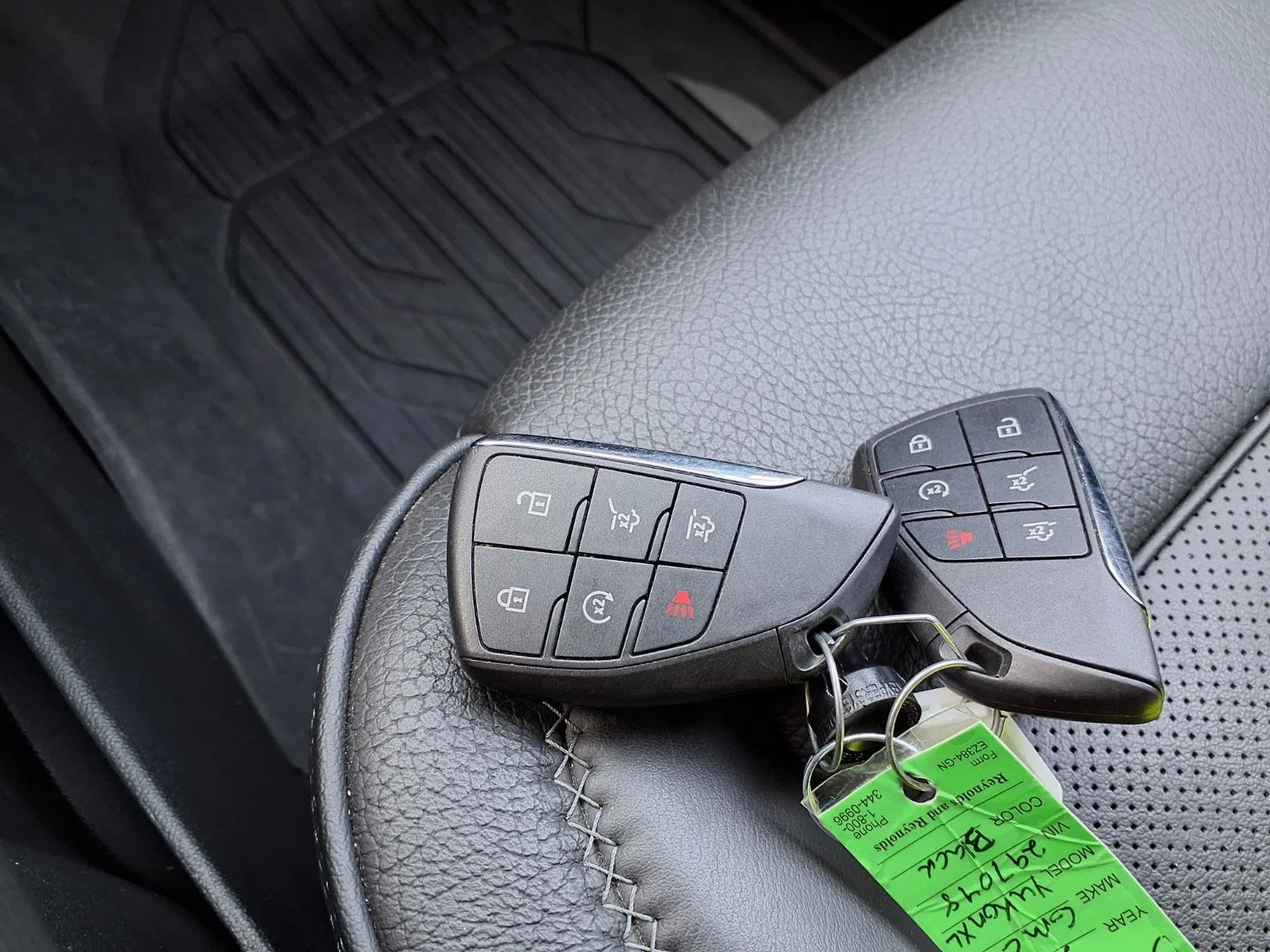 Used 2024 Onyx Black GMC Denali image 21
