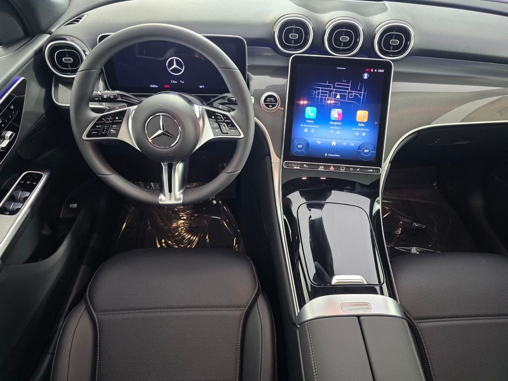 New 2026 Black Mercedes-Benz GLC 300 image 10