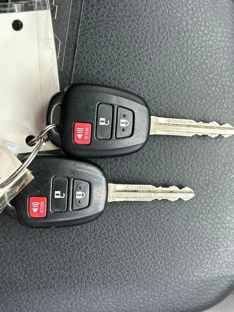Used 2019 Gray Toyota SR5 image 59