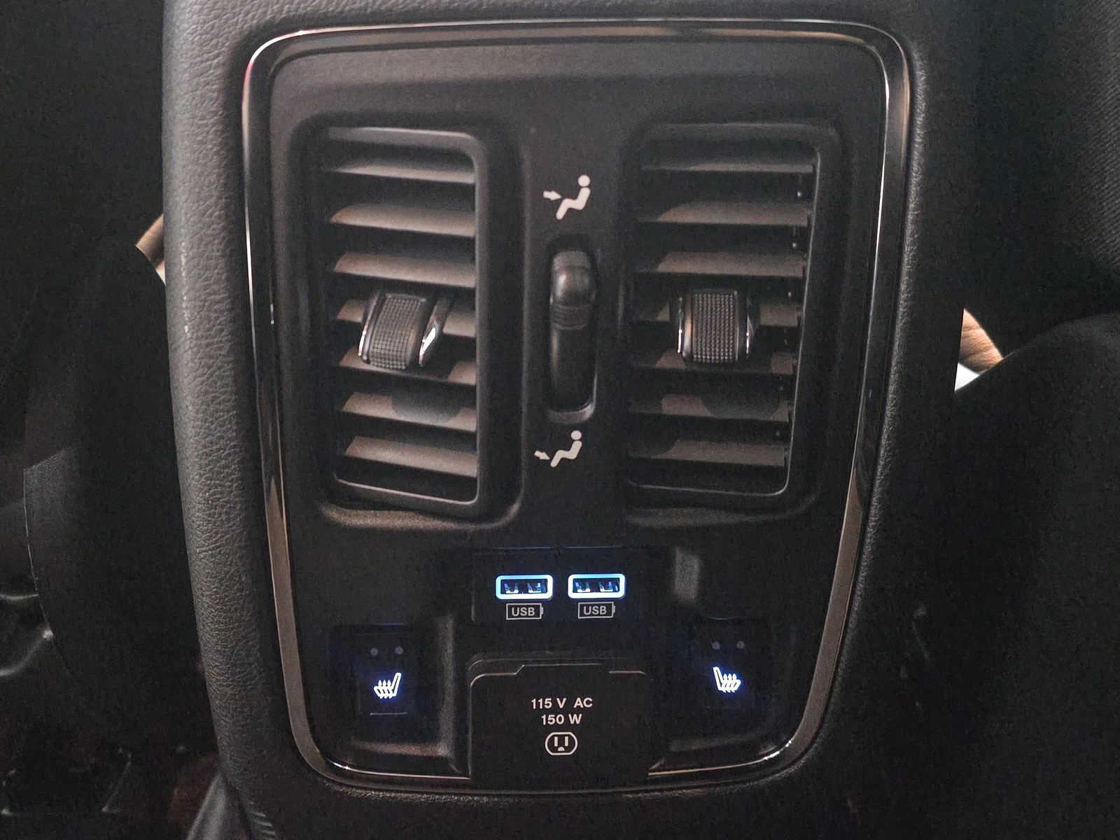 Used 2018 Red Jeep Limited image 23