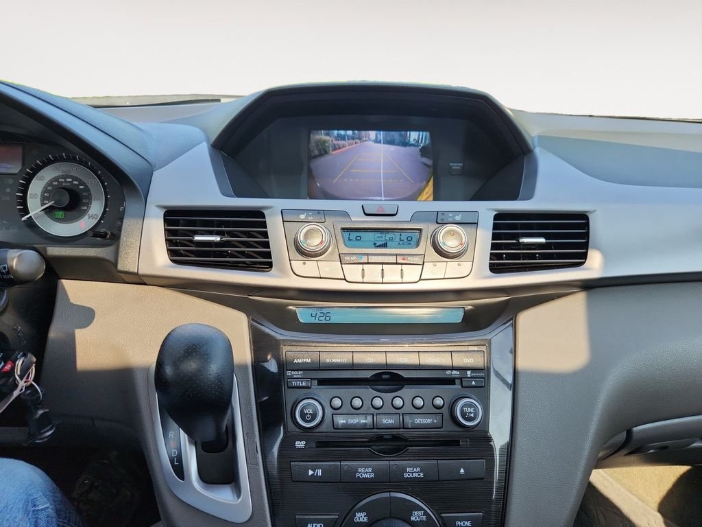 Used 2013  Honda Touring image 15